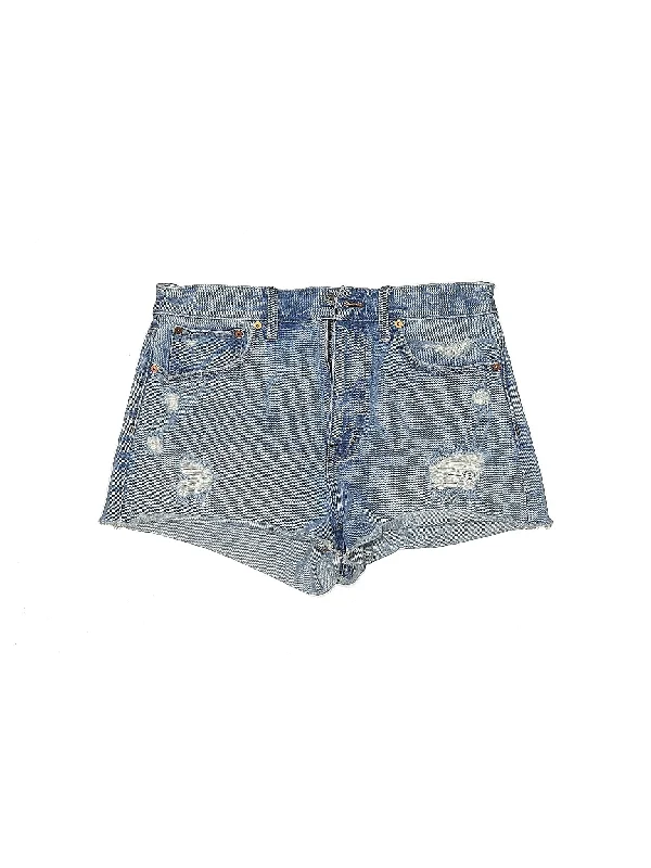 Mid-Rise Denim Shorts in Medium Wash