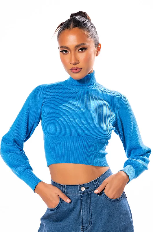 SAGE CROPPED TURTLENECK SWEATER